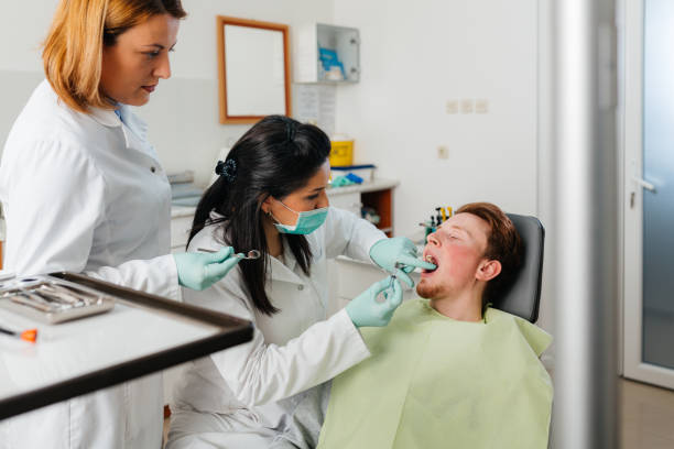 Best Urgent Tooth Repair  in Lewisville, NC